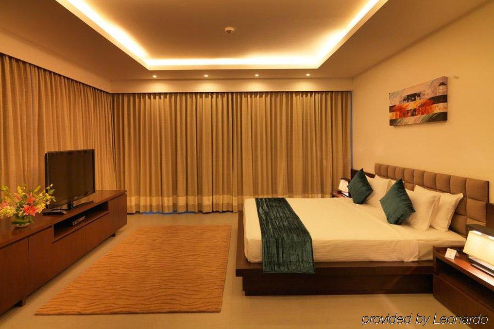 24 Tech Hotel Bangalore Ngoại thất bức ảnh