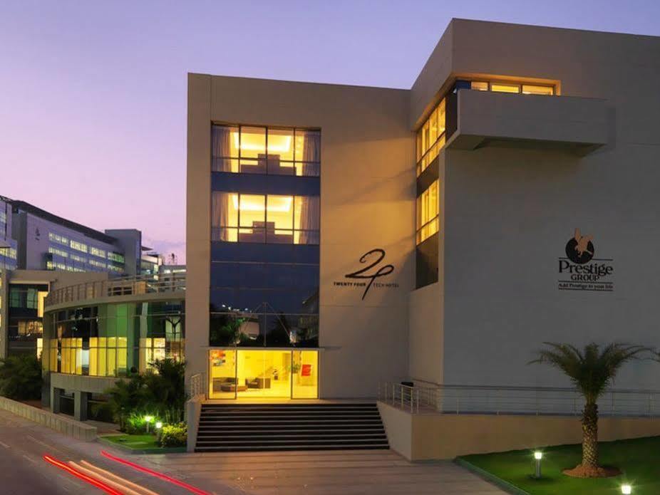 24 Tech Hotel Bangalore Ngoại thất bức ảnh